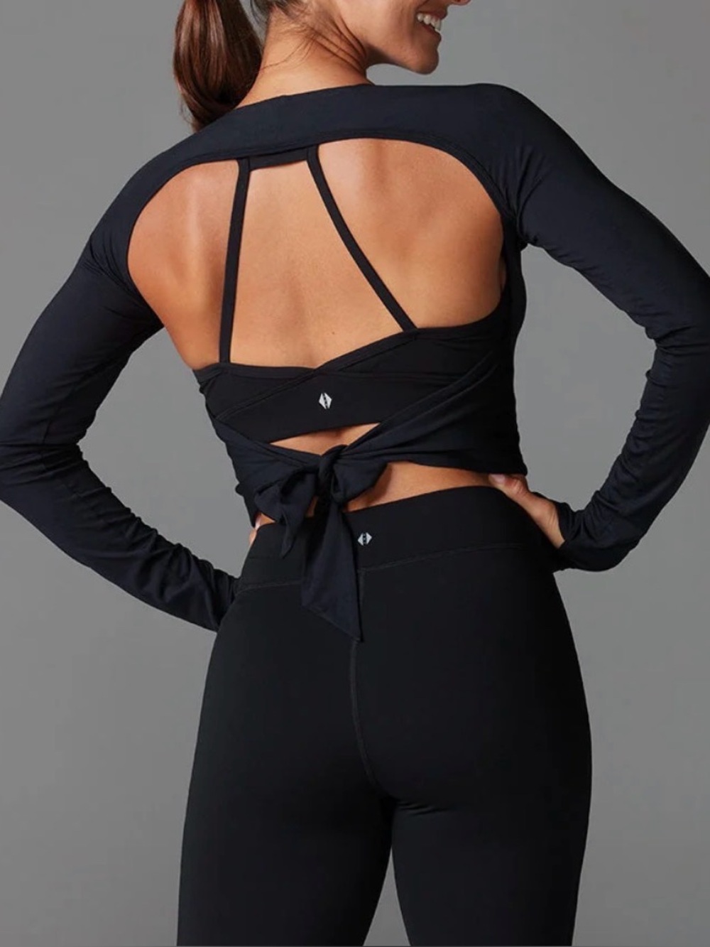 Tavi Favorite Long Sleeve Crop Tee Size M Tie Back Thumb Holes Black Ebony